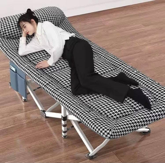 Lit picot avec mousse confort.